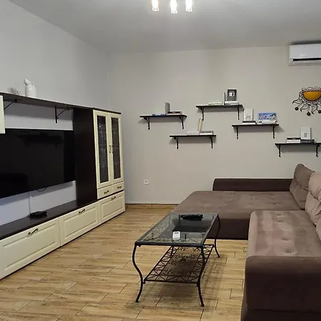 With Parking Space Buici, - 24819 Apartamento Poreč