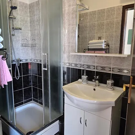 Apartamento With Parking Space Buici, - 24819 *